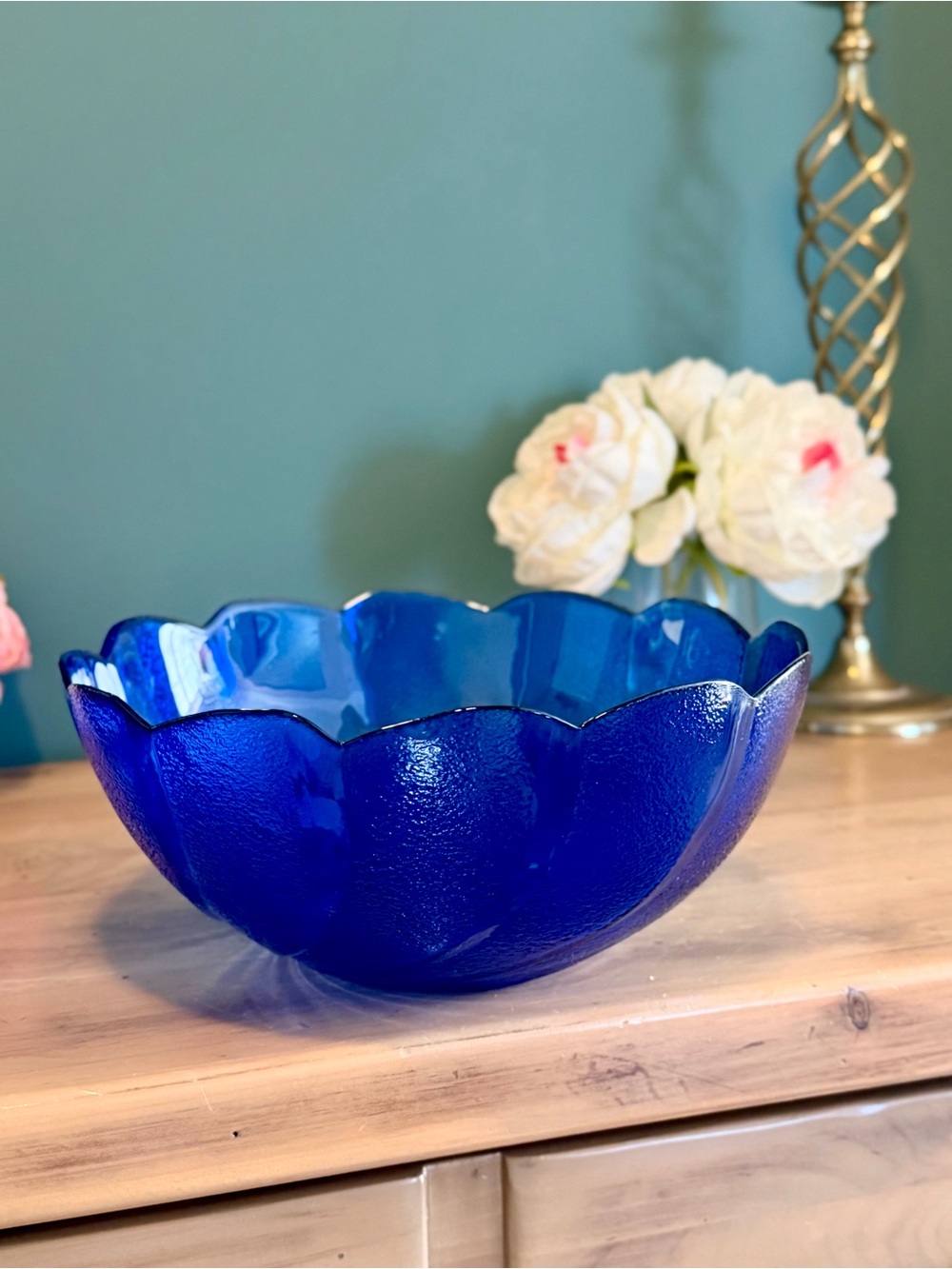 Vintage Arcoroc Cobalt Blue Scalloped Swirl Glass Bowl France
